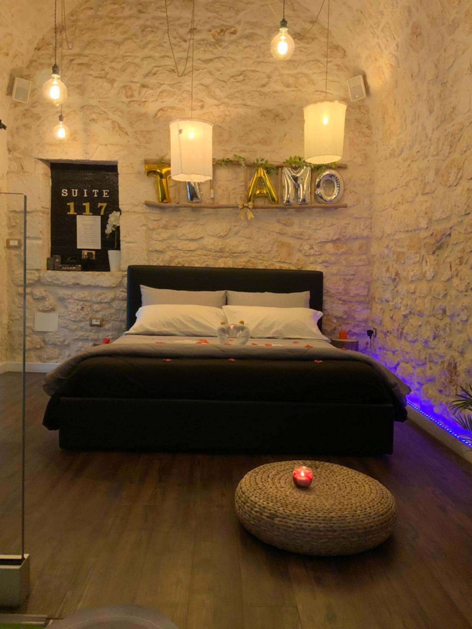 Suite117 오스투니 외부 사진
